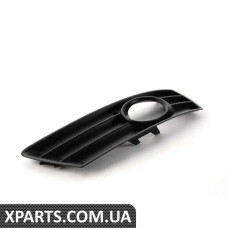 3C8853666C9B9 VAG Решітка протитуманних фар - права