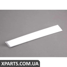 8P4867409FQQ5 VAG Оббивка передніх дверей — алюміній — ліва