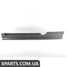 8J0853855BGRU VAG Бічна спідниця — ліва (водійська) сторона