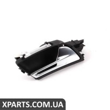 8T0837020C6PS VAG Ручка передніх внутрішніх дверей з підсвічуванням - Sabre (чорна) - права