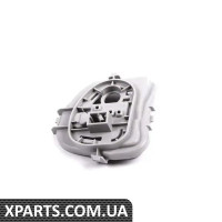 561945258 VAG Зовнішній патрон лампи - правий