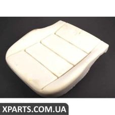 8D0881361K VAG Оббивка переднього нижнього сидіння — ціна вказана за штуку