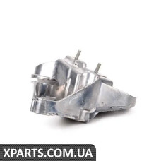 8E0199351S VAG Кронштейн кузова підвіски двигуна - лівий