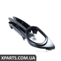 8P4807681B VAG Грати протитуманних фар - ліва