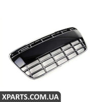 420853651HT94 VAG Ґрати в зборі — глянсово-чорні з хромованим оздобленням