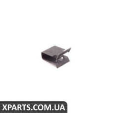 8L0807180 VAG Затиск для емблеми