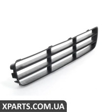 1J5853677BB41 VAG Нижня решітка бампера — центр