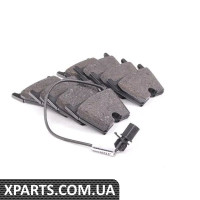 8T0698151D VAG Комплект передних тормозных колодок