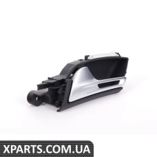 8T0837019C6PS VAG Ручка передніх внутрішніх дверей з підсвічуванням - Sabre (чорна) - ліва