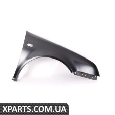1J5821022 VAG Крило - праве