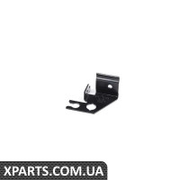 8D0611797C VAG Кронштейн переднього гальмівного шланга - лівий