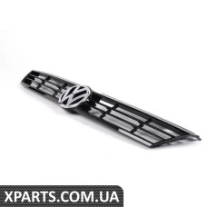 5C6853651QWA VAG Решітка радіатора Jetta - чорний глянець