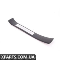 8E0853375P01C VAG Накладка на поріг задніх дверей - чорний матовий / метал - лівий