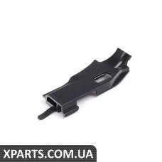 8H0955845 VAG Кронштейн шланга