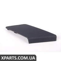 8E0882327A4PK VAG Ковпачок ременя безпеки — Sabre (чорний) — лівий