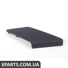 8E0882327A4PK VAG Ковпачок ременя безпеки — Sabre (чорний) — лівий