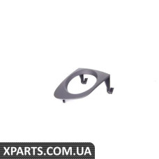 8D0941777 VAG Грати протитуманних фар - ліва