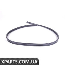 8E0823731D VAG Друк капота