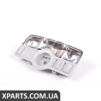 8D0947111GED8 VAG Передній плафон у зборі — перлово-сірий