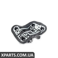 8E5945258C VAG Внешний держатель лампы - правый