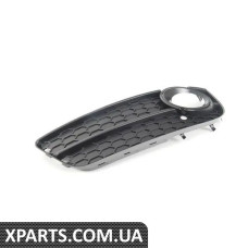 8T080768101C VAG Грати протитуманних фар - ліва