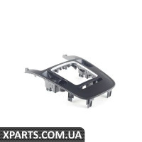 8K0864261AV10 VAG ВСТАВЛЯТИ