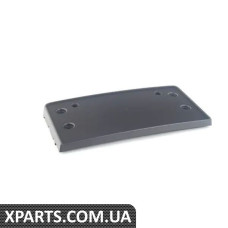 8K0807285H3FZ VAG Кронштейн переднього номерного знака - чорний