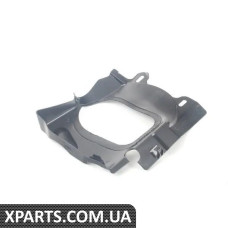 8E0864310 VAG Бічна кришка двигуна - права