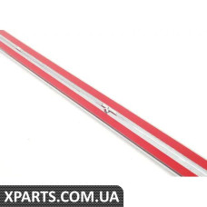 3C0853516C2ZZ VAG Хромований молдинг передніх дверей - правий