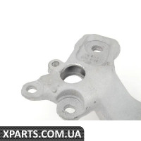 8E0399261P VAG Трансмісійна поперечка