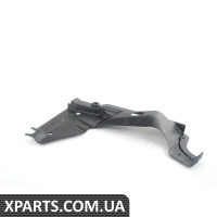 8E0825216K VAG Задня облицювання днища — заднє положення — праворуч