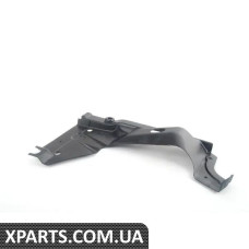 8E0825216K VAG Задня облицювання днища — заднє положення — праворуч