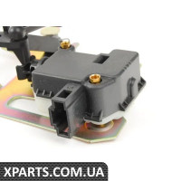 7L6827425A VAG Привід люка