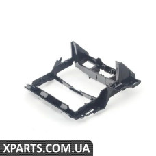 7L6864251C VAG РАМКА