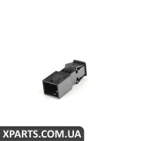 8E0971834 VAG Корпус 6-контактного роз'єму - ціна вказана за штуку