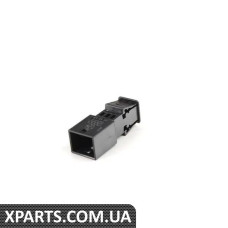 8E0971834 VAG Корпус 6-контактного роз'єму - ціна вказана за штуку