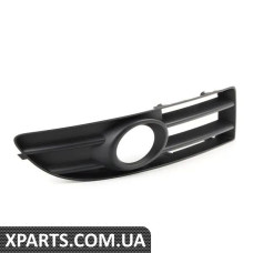 8H0807682B01C VAG Решітка охолоджуючого повітря - праворуч