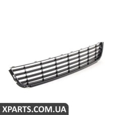 1K9853677A9B9 VAG Решітка накладки на бампер - Satin Black