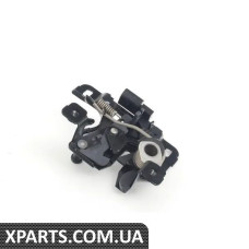 8L0823509E VAG Замок/засувка капота — нижнє положення