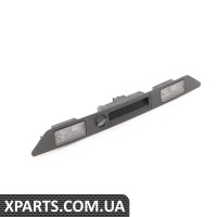 8E0827574E3FZ VAG Підсвічування номерного знака в зборі