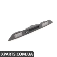 8E0827574E3FZ VAG Підсвічування номерного знака в зборі