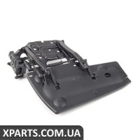 8J7871991F VAG Заслонка выступа рычажного механизма — левая