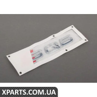 8R08537352ZZ VAG Емблема «SQ5» — хром/червоний