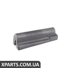 8P0821203B VAG Ущільнювач крила - лівий