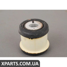 4Z7399419A VAG Втулка переднього підрамника — заднє положення