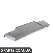8R0807285B1QP VAG Кронштейн номерного знака передній - кам'яно-сірий