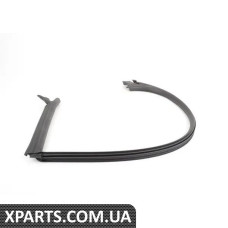 8T0845353E VAG УЩІЛЬНЕННЯ ДВЕРІ