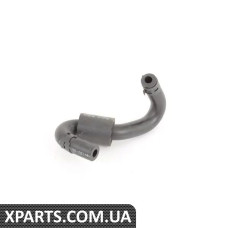 7L8133366A VAG Шланг випускного клапана