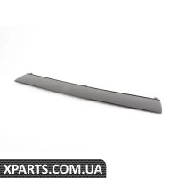 8T0807513AT94 VAG Передній нижній спойлер - глянсовий чорний