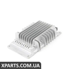 8N7035223A VAG ПІДСИЛЮВАЧ